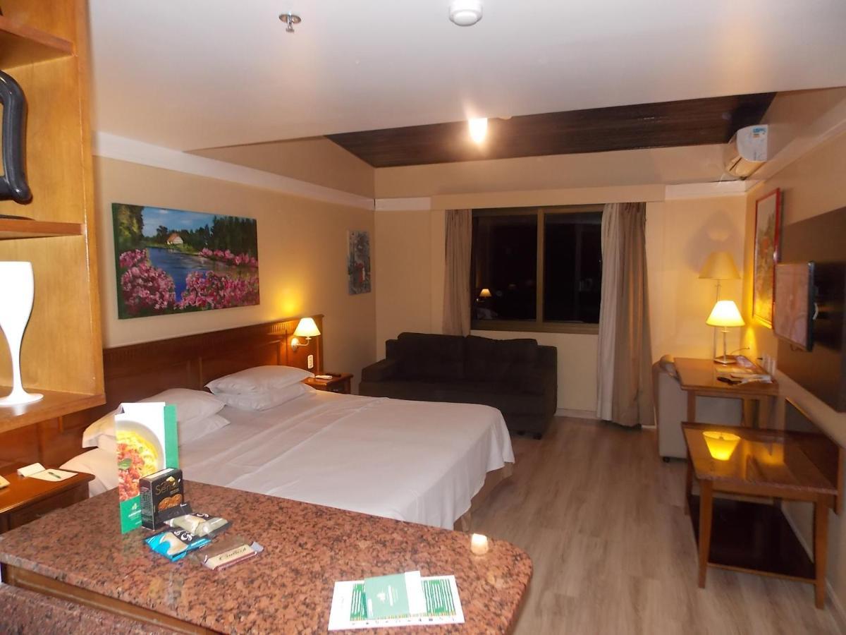 Apart-Hotel Em Gramado, Padrao 4 Estrelas, No Centro Ngoại thất bức ảnh