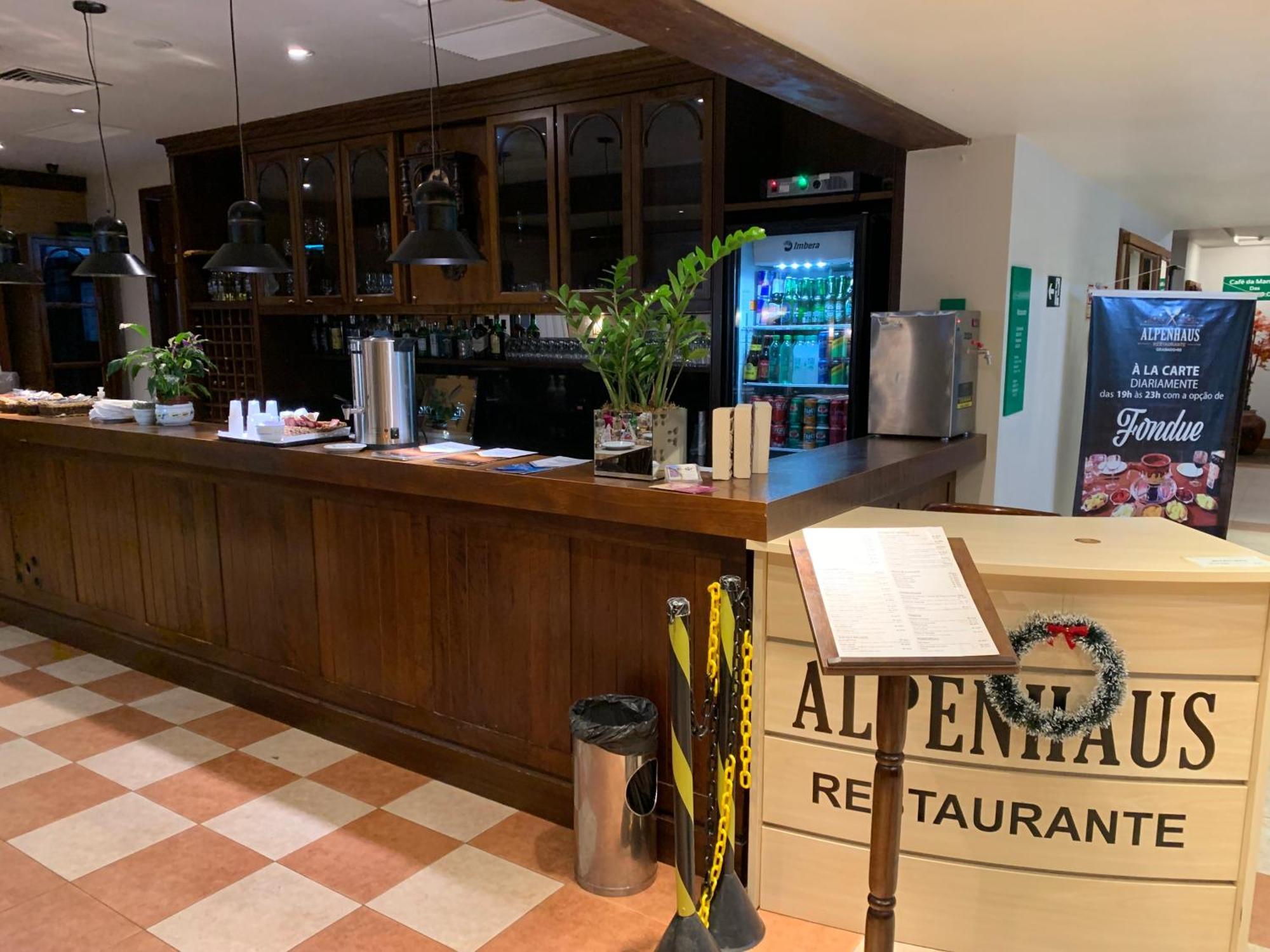 Apart-Hotel Em Gramado, Padrao 4 Estrelas, No Centro Ngoại thất bức ảnh